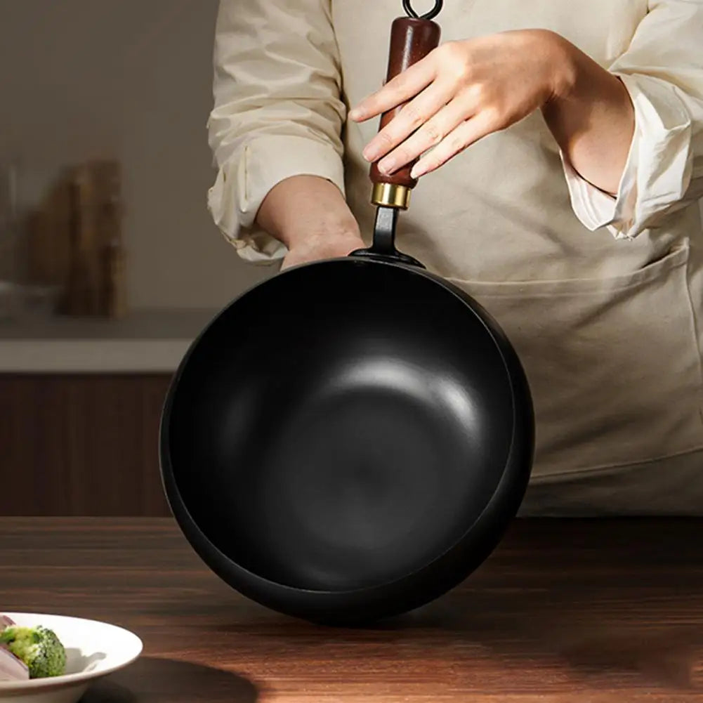 KuroForge™ Hammered Iron Wok